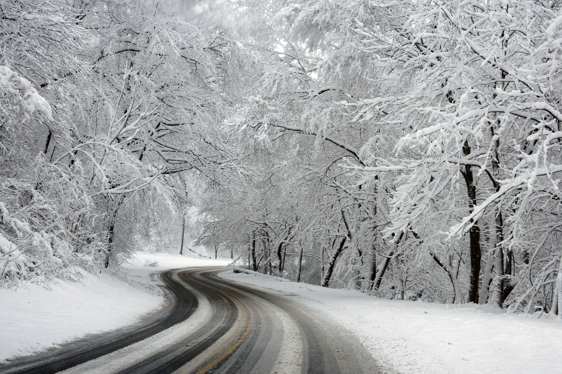 Schierl Tire & Service Tips for safe holiday and winter travel