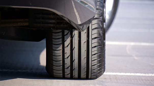 Fuel Efficiency and Your Tires 